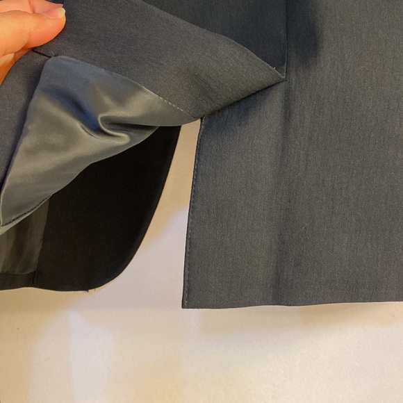 Express black blazer size 6 - Picture 8 of 8